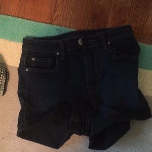 Highwasted jean shorts